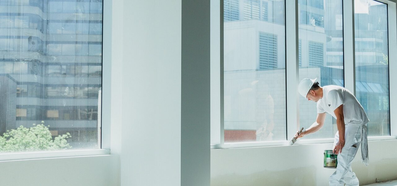 Les principaux avantages d’embaucher d’un entrepreneur en peinture en bâtiment à Montréal et Gatineau