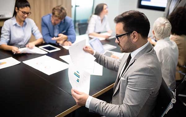 LES AVANTAGES DE L’ASSURANCE COMMERCIALE POUR VOTRE COMMERCE AU QUÉBEC