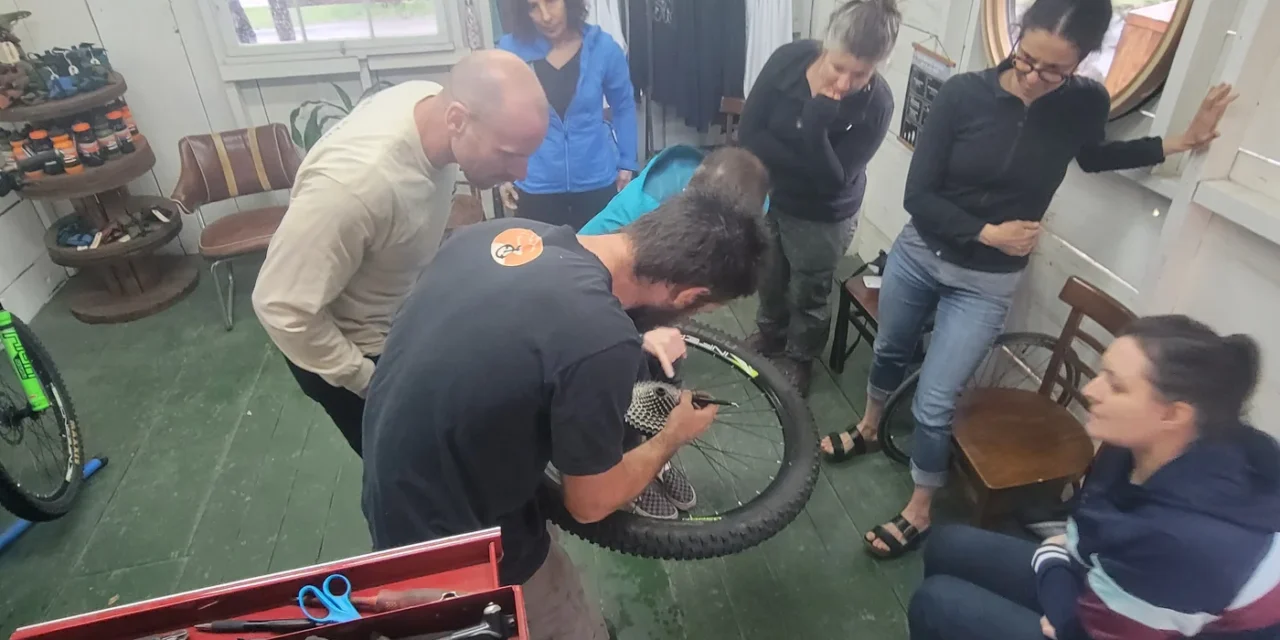 Soyez capable de réaliser des réparations : cours de mécanique de vélo à Chelsea