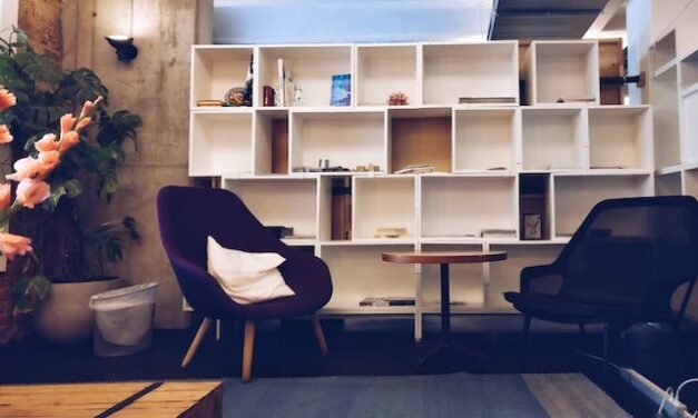 L’Art de la Fabrication de Meubles en Bois à Gatineau : Qualité et Élégance