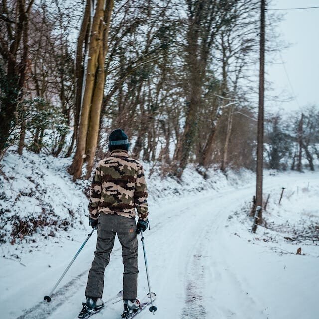 Vivez l’Authenticité avec l’Activité de Ski de Fond Classique à Chelsea