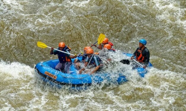 Vivez l’Excitation des Activités de Rafting à Gatineau