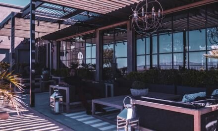 Un Éclat de Lumière avec Notre Service de Vitrerie Résidentielle à Gatineau