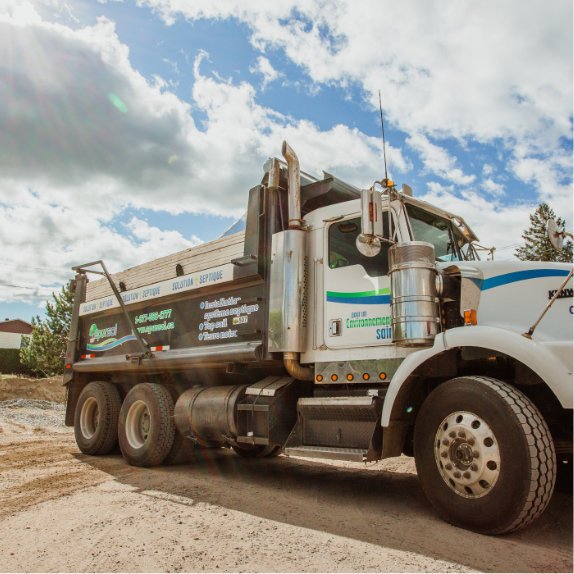 Understanding Septic Tank Blockages in Outaouais: Causes, Signs, and Solutions