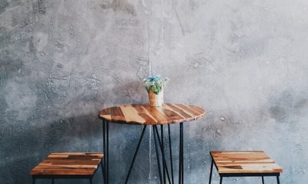 Découvrez l’art de la fabrication de tables en bois à Gatineau