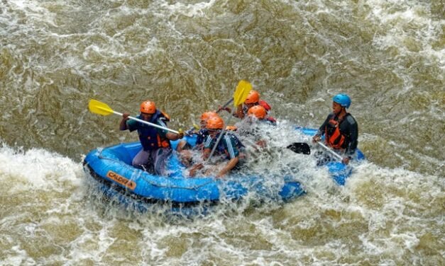 MAXIMIZE YOUR RAFTING EXPERIENCE IN QUEBEC: TIPS FOR AN UNFORGETTABLE ADVENTURE