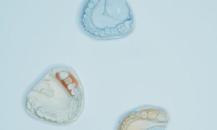 COMPRENDRE LE RÔLE ESSENTIEL D’UN DENTUROLOGUE À GATINEAU
