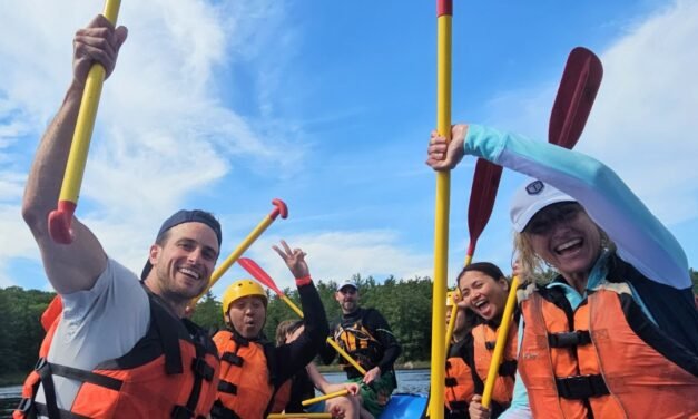 Rafting Adventures in Quebec: Thrilling Experiences in Nature’s Playground