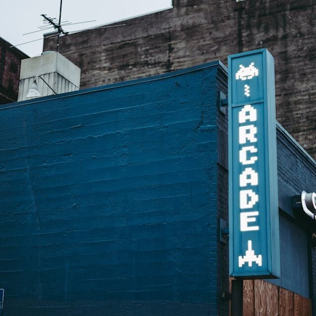 Ottawa Signs: Enhancing Visibility and Messaging in Canada’s Capital